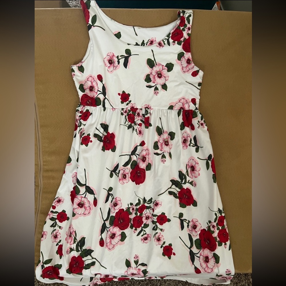 Like new floral midi dress